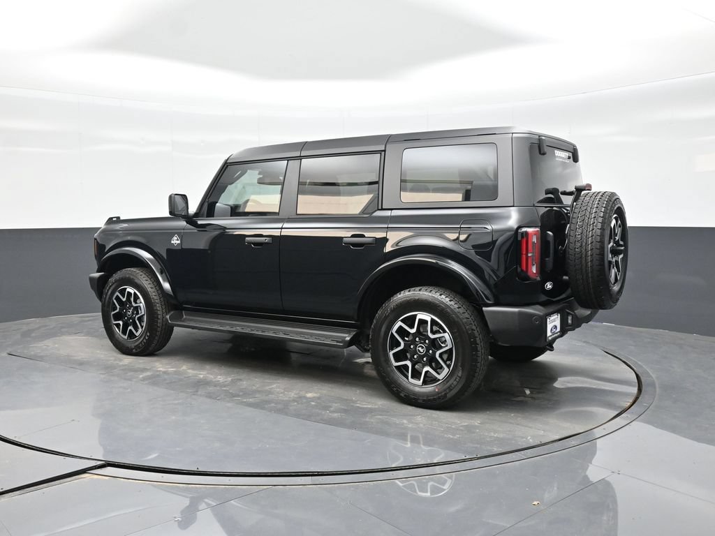 New 2026 Ford Bronco Outer Banks AWD/4WD image 4