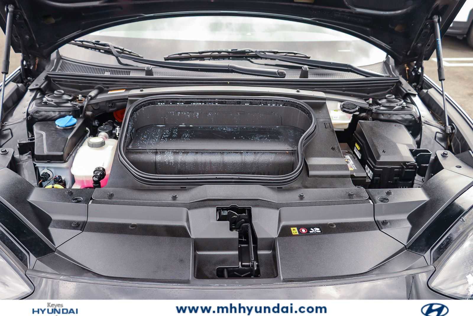 Used 2024 Hyundai Ioniq 6 Limited RWD image 24