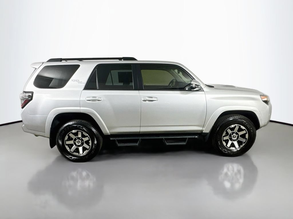 Used 2023 Toyota 4Runner TRD Off-Road Premium w/ Moonroof Package AWD/4WD image 7