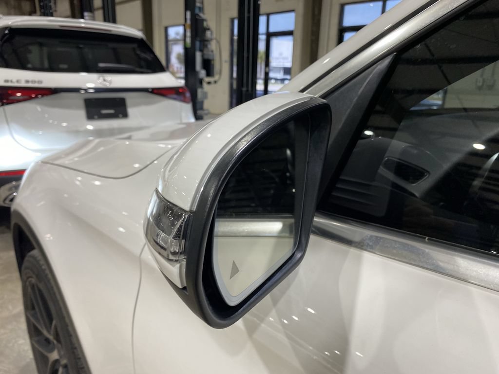 Certified 2018 Mercedes-Benz GLC 300 image 19