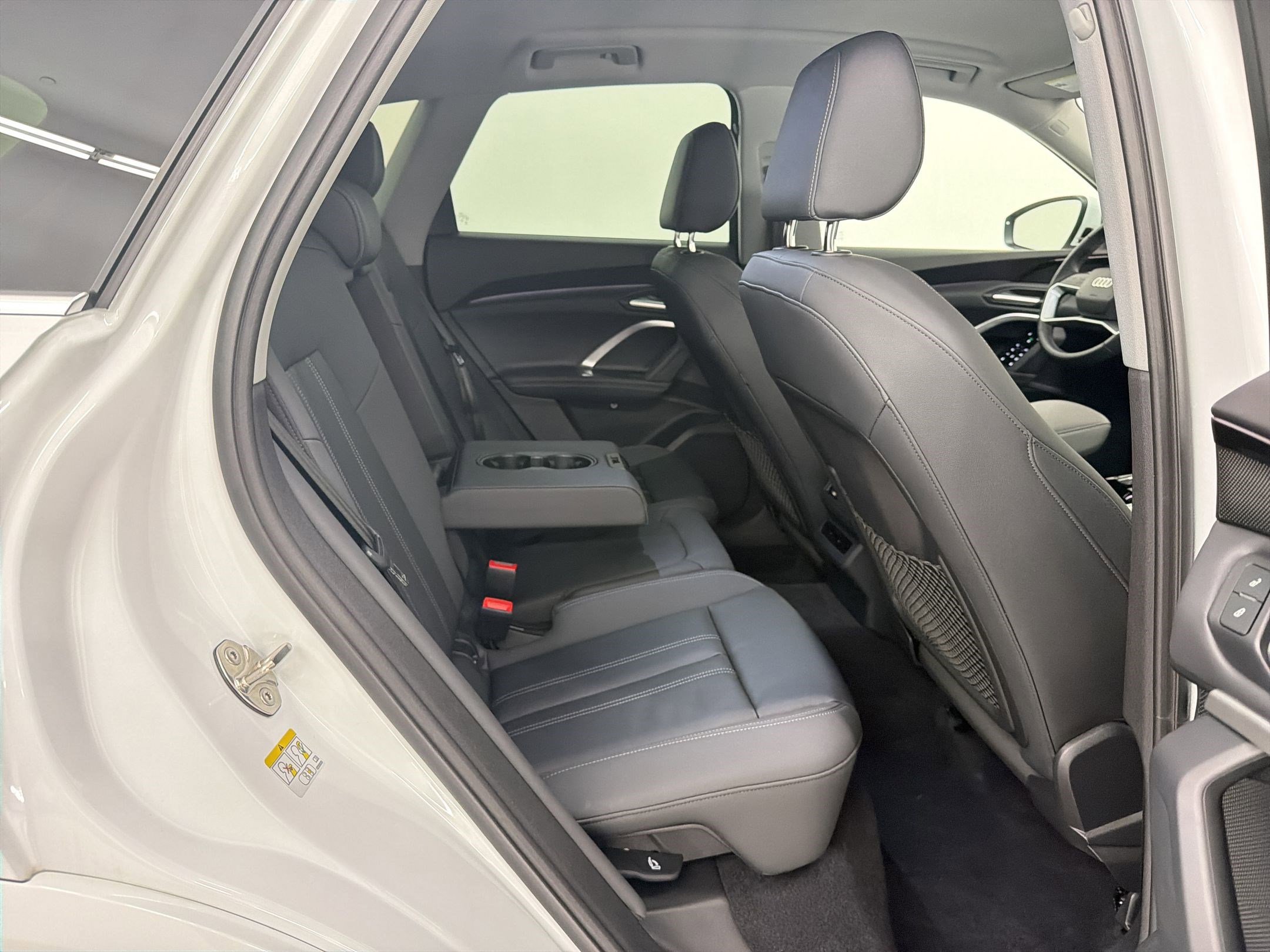 Used 2025 Audi Q5 Premium w/ Convenience Package AWD/4WD image 22