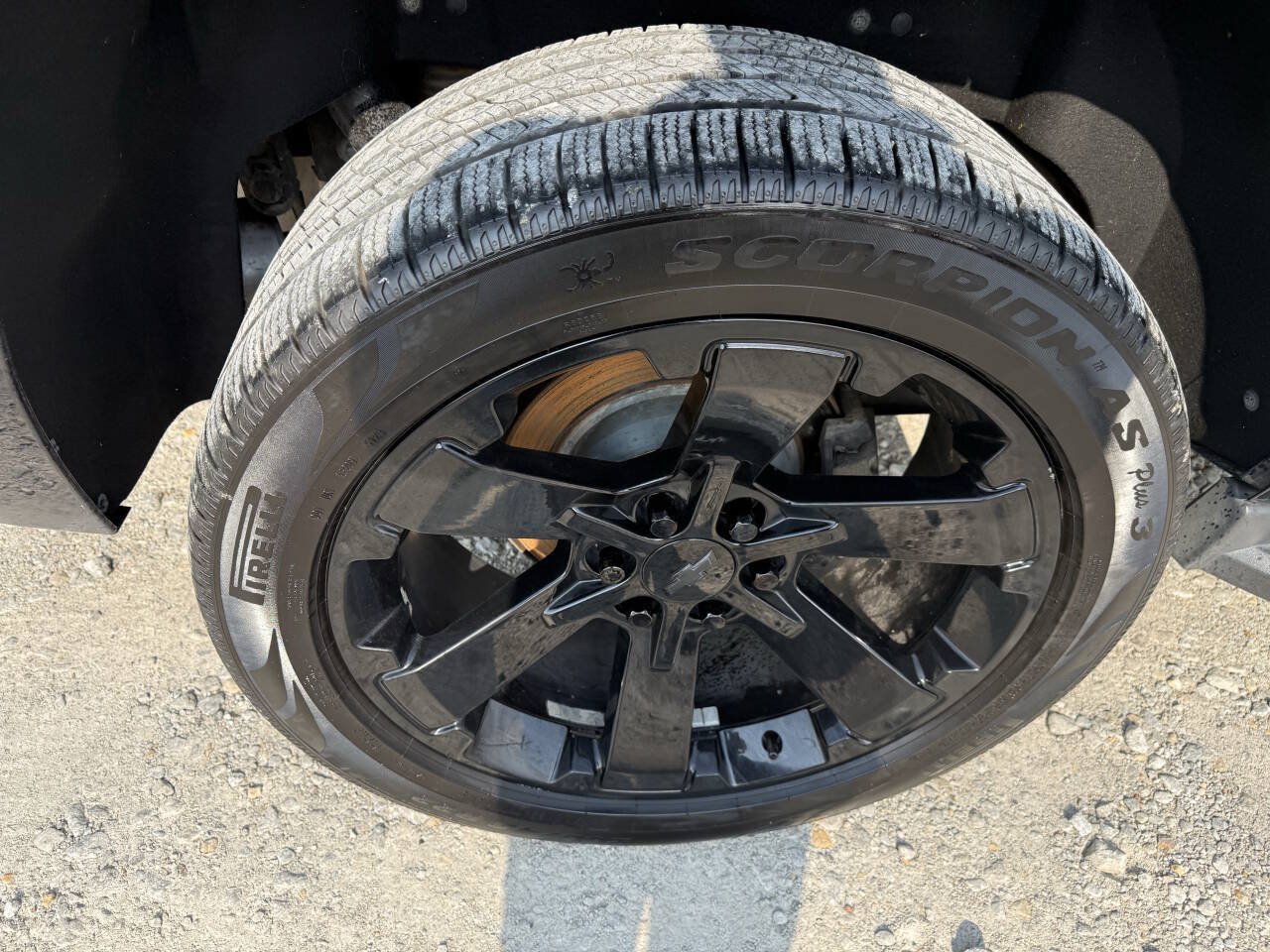 Used 2018 Chevrolet Tahoe LS AWD/4WD image 11