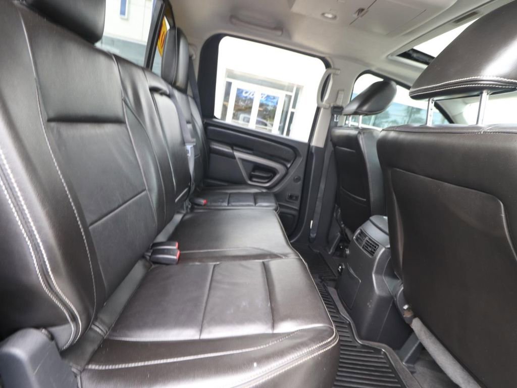 Used 2015 Nissan Titan PRO-4X w/ Pro-4x Luxury Package AWD/4WD image 23