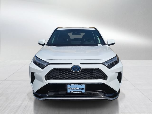 Used 2023 Toyota RAV4 SE w/ Weather & Moonroof Package AWD/4WD image 8