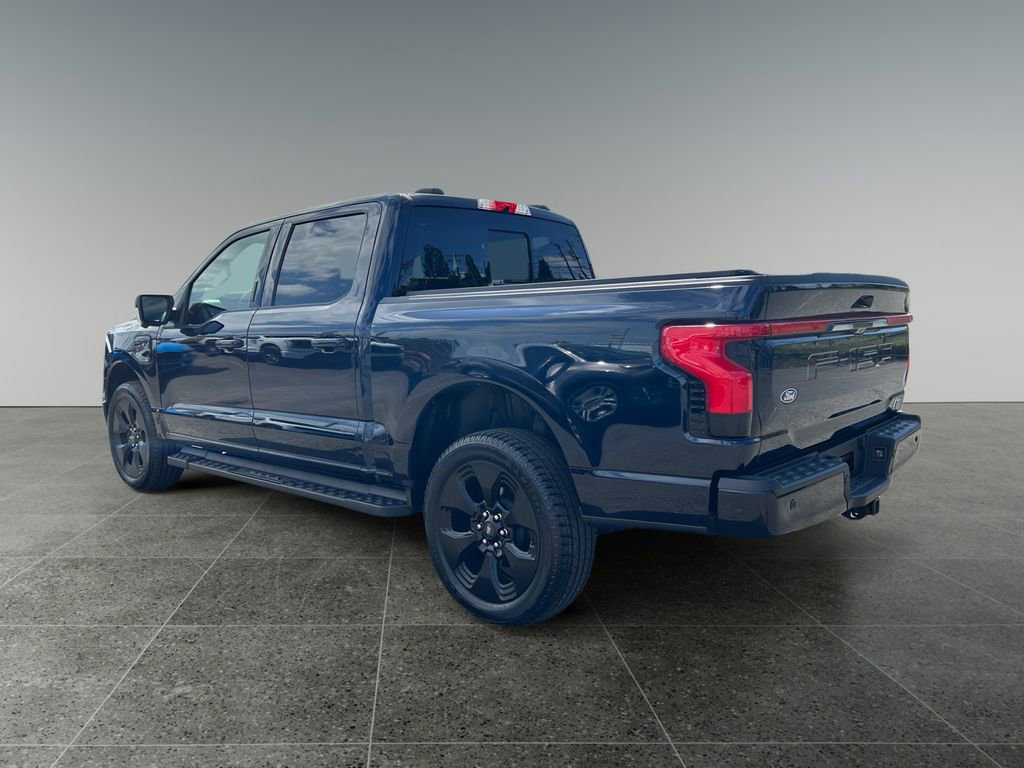 Used 2025 Ford F150 Lightning Platinum w/ Dark Elements Package AWD/4WD image 8