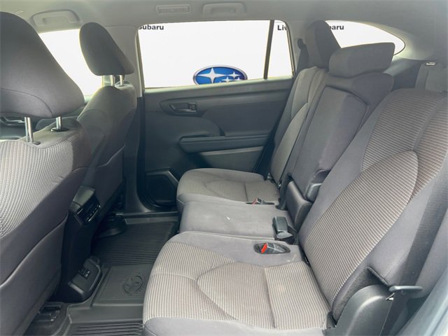 Used 2024 Toyota Highlander LE image 10