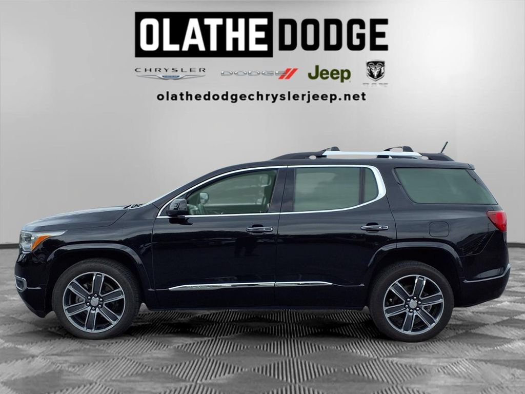 Used 2017 GMC Acadia Denali w/ Technology Package AWD/4WD image 25
