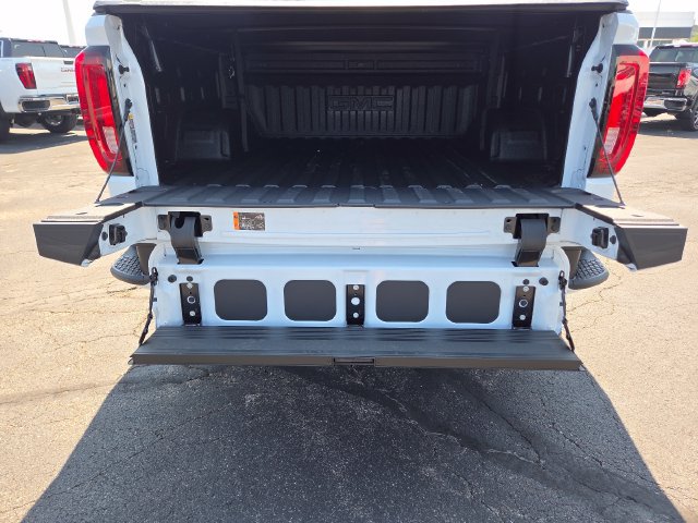 New 2026 GMC Sierra 1500 Denali w/ Denali Reserve Package AWD/4WD image 21