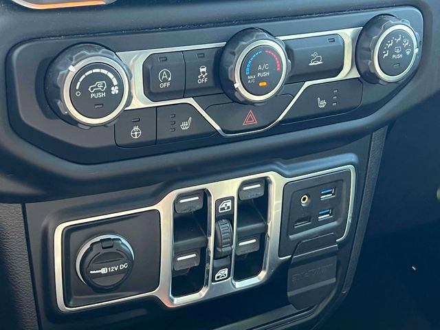 Used 2020 Jeep Gladiator Sport w/ Quick Order Package 24S image 28