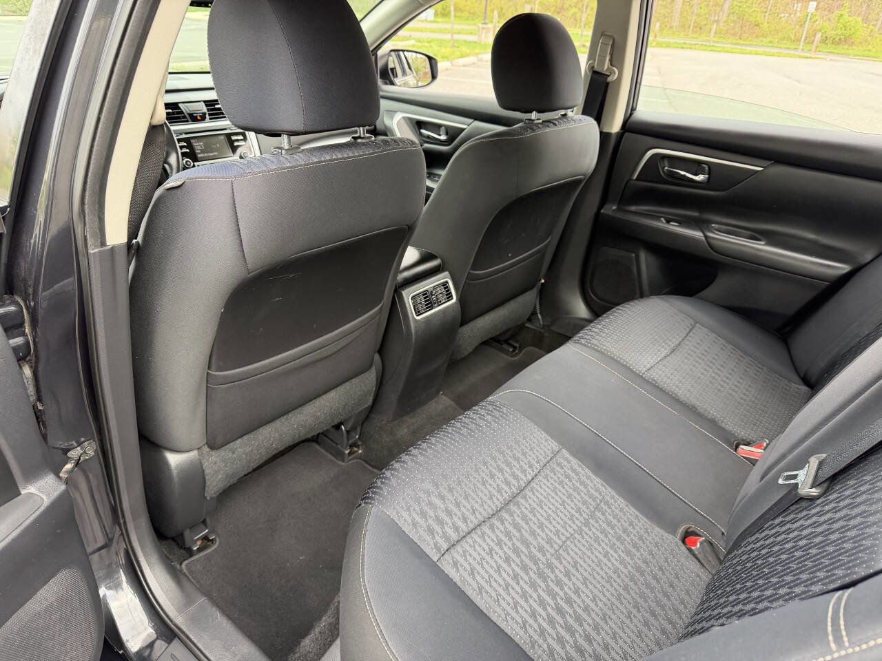Used 2016 Nissan Altima 2.5 SV w/ Convenience Package image 27