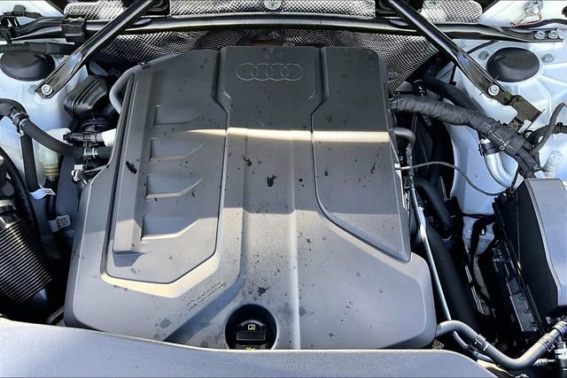 Used 2025 Audi Q5 Premium w/ Convenience Package image 31