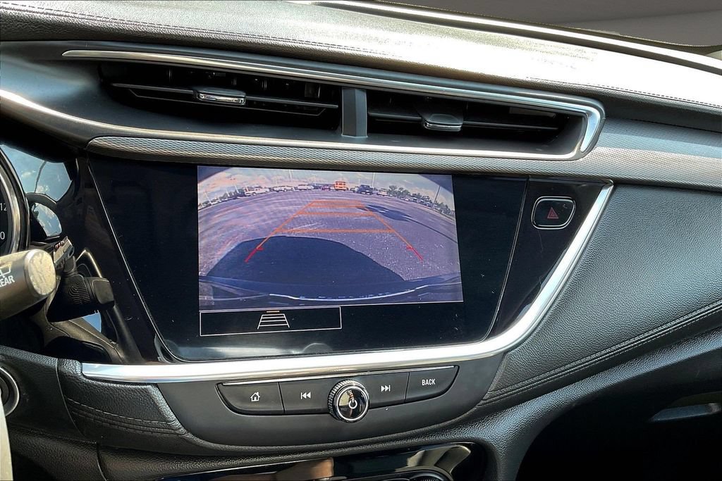 Used 2021 Buick Encore GX Preferred w/ Sport Touring Package FWD image 17