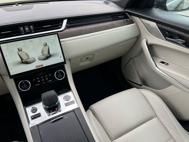 Used 2021 Jaguar F-PACE S AWD/4WD image 33
