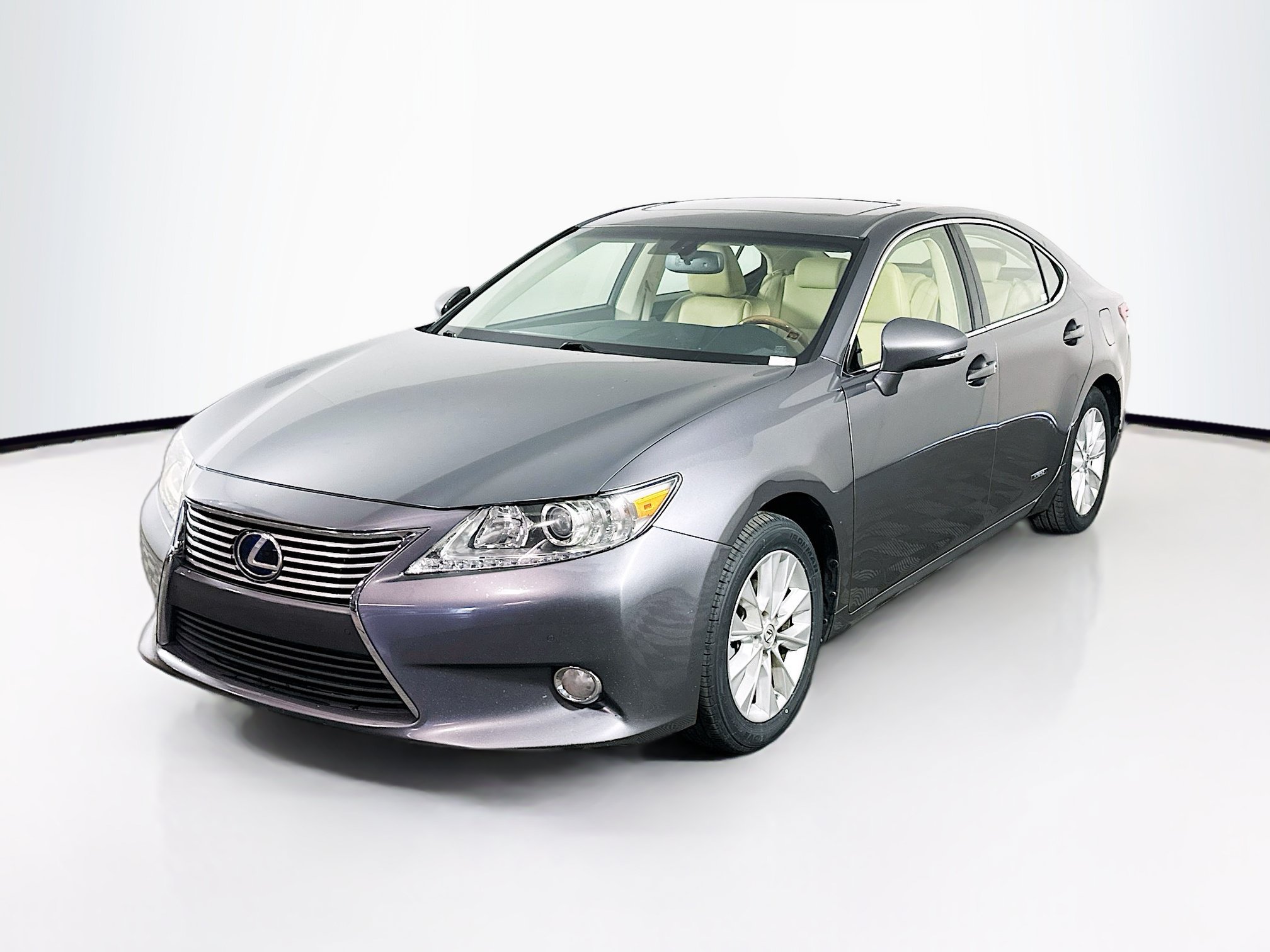 Used 2013 Lexus ES 300h w/ Premium Pkg FWD image 3