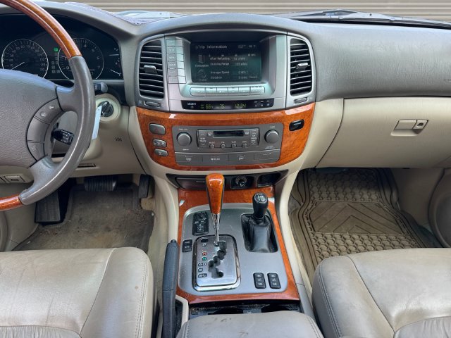 Used 2006 Lexus LX 470 4WD image 12