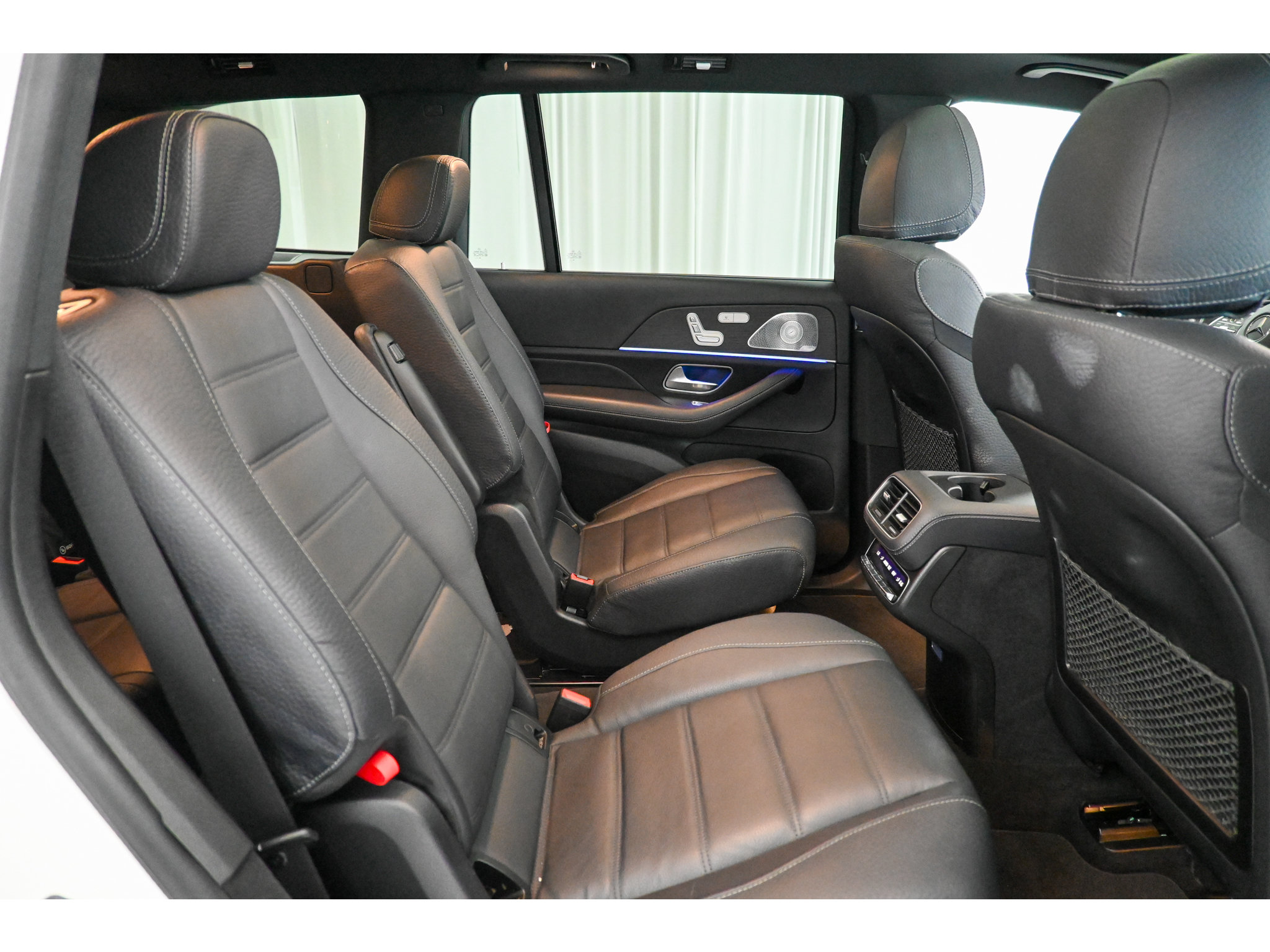 Used 2021 Mercedes-Benz GLS 580 4MATIC image 17
