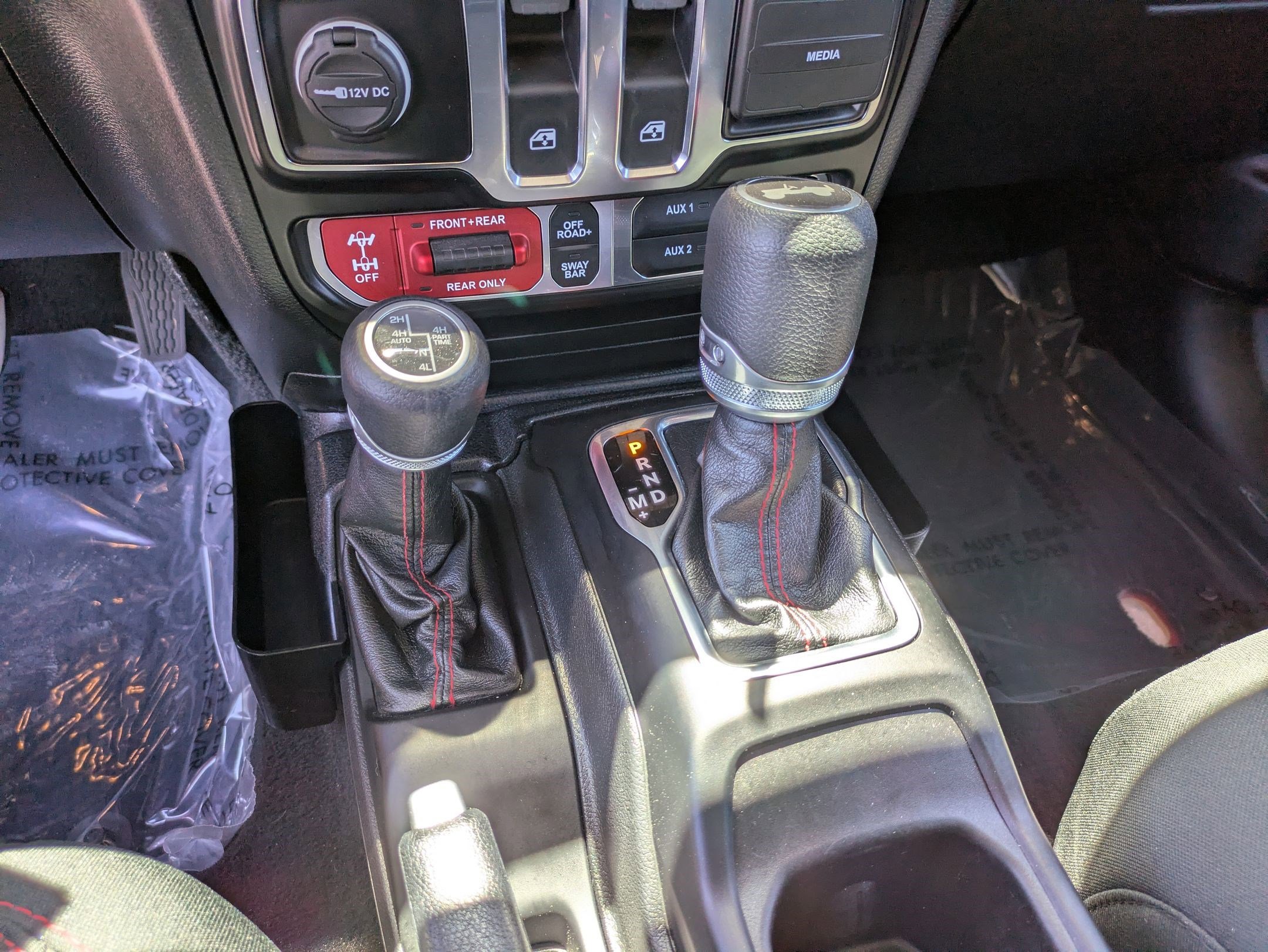 Used 2021 Jeep Wrangler Rubicon AWD/4WD image 26