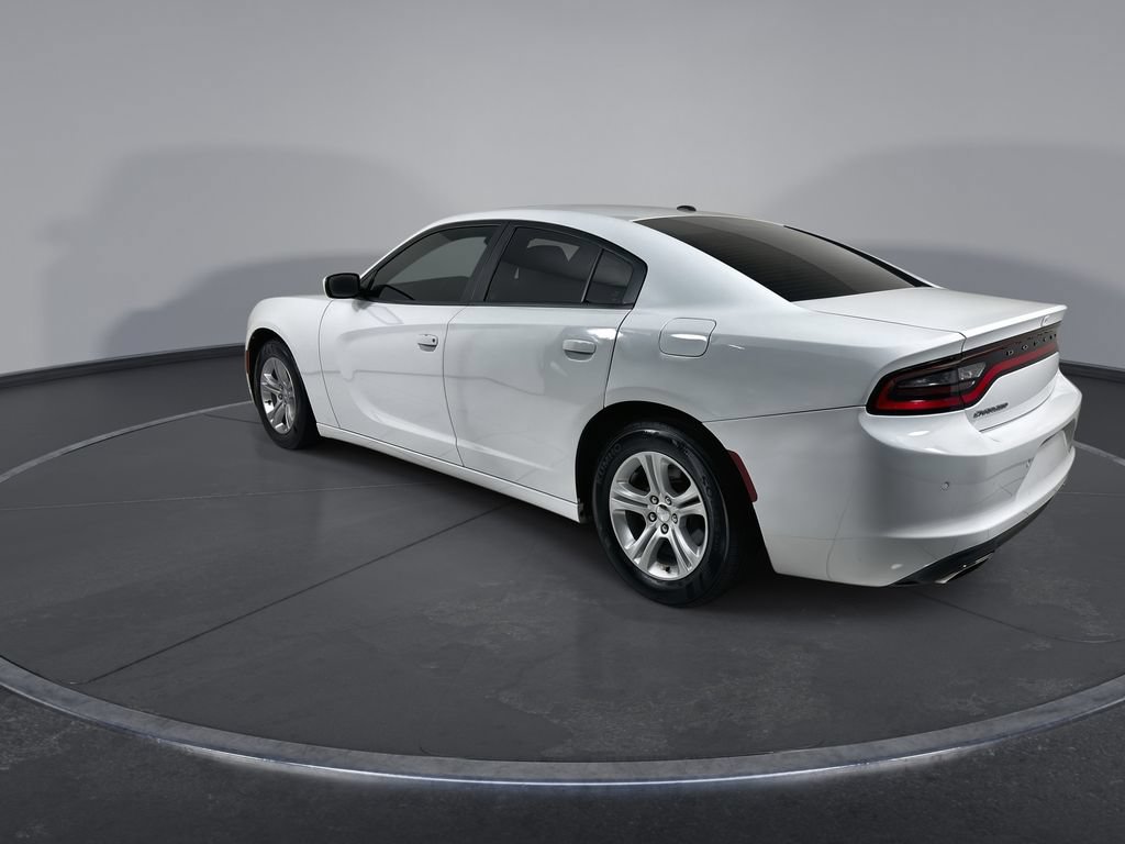 Used 2021 Dodge Charger SXT w/ Leather Interior Group RWD image 6