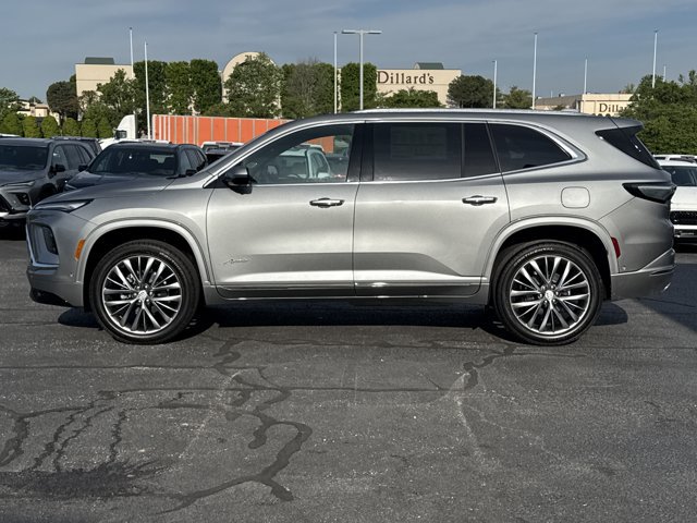 New 2026 Buick Enclave Avenir w/ Super Cruise Package FWD image 12