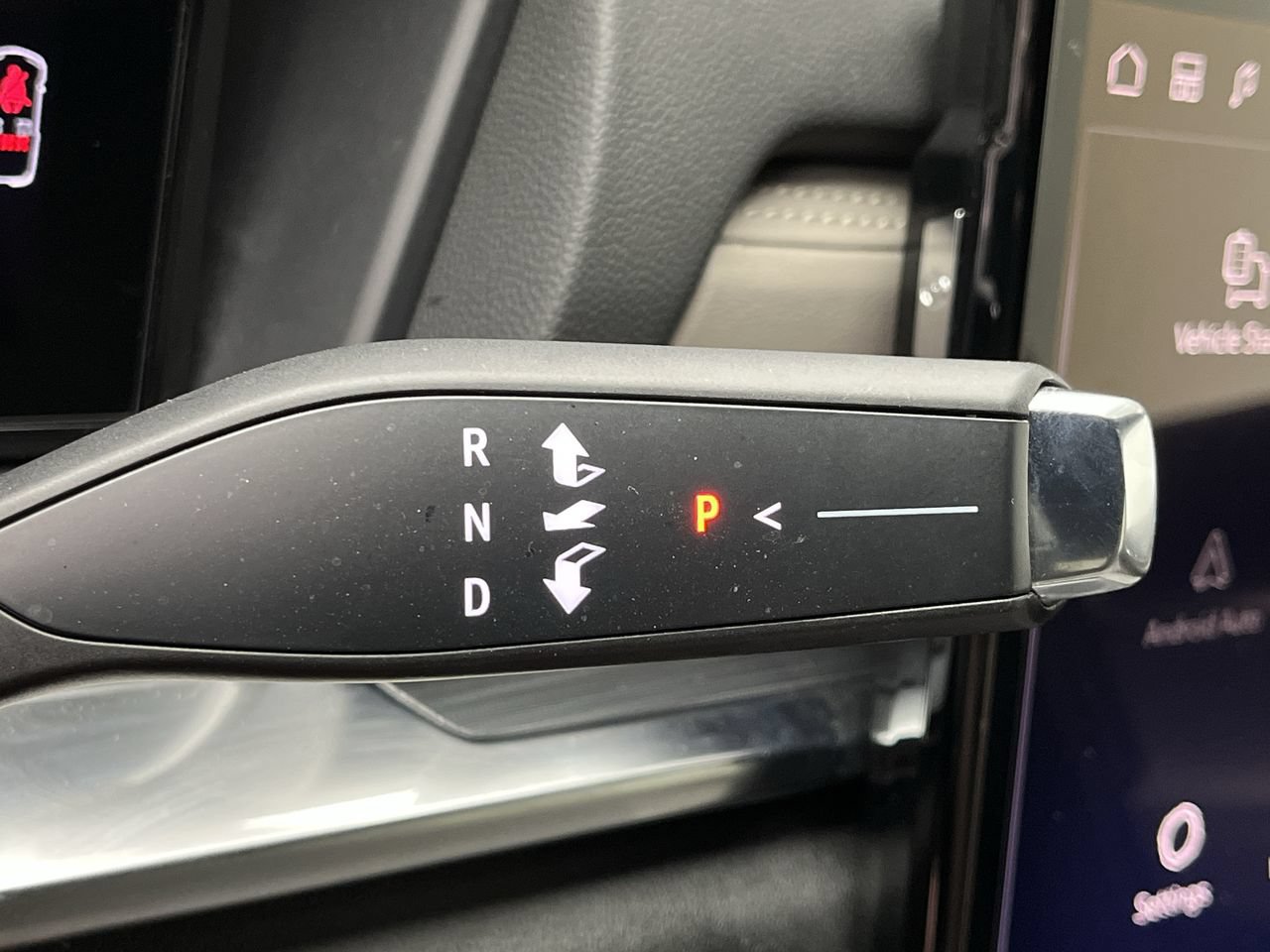 Certified 2025 GMC Terrain Elevation AWD/4WD image 23
