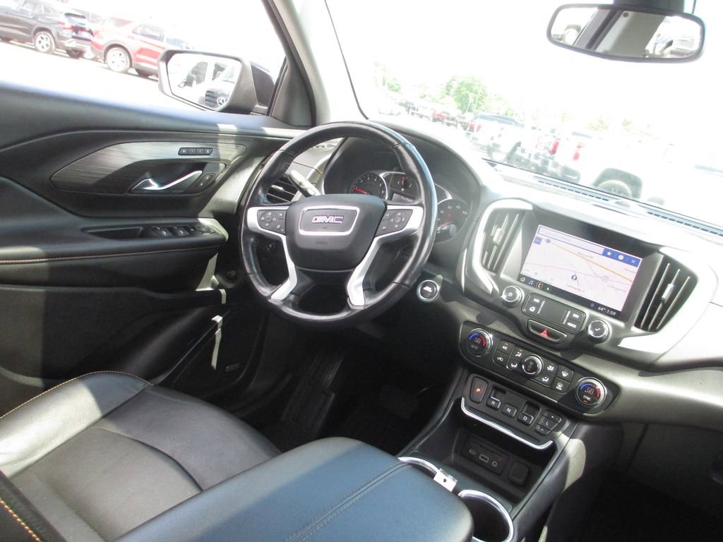 Used 2020 GMC Terrain SLT w/ Preferred Package AWD/4WD image 26