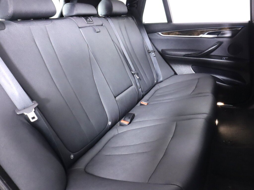 Used 2018 BMW X5 xDrive35i w/ M Sport Package AWD/4WD image 42