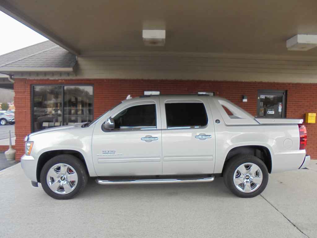 Used 2012 Chevrolet Avalanche LT w/ All-Star Edition image 1