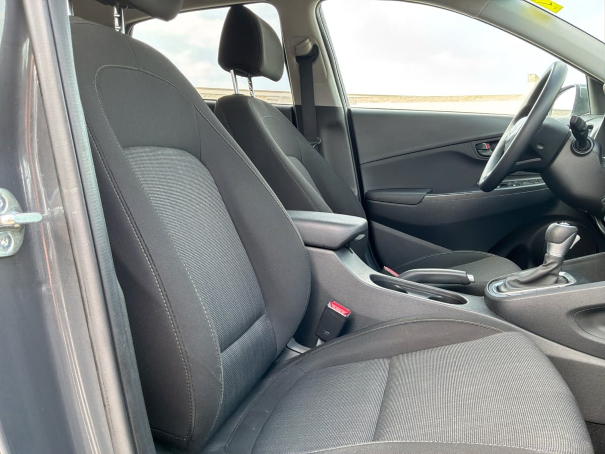 Used 2023 Hyundai Kona SEL w/ Cargo Package FWD image 21