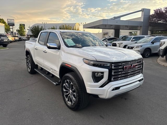 Used 2026 GMC Canyon Denali AWD/4WD image 4