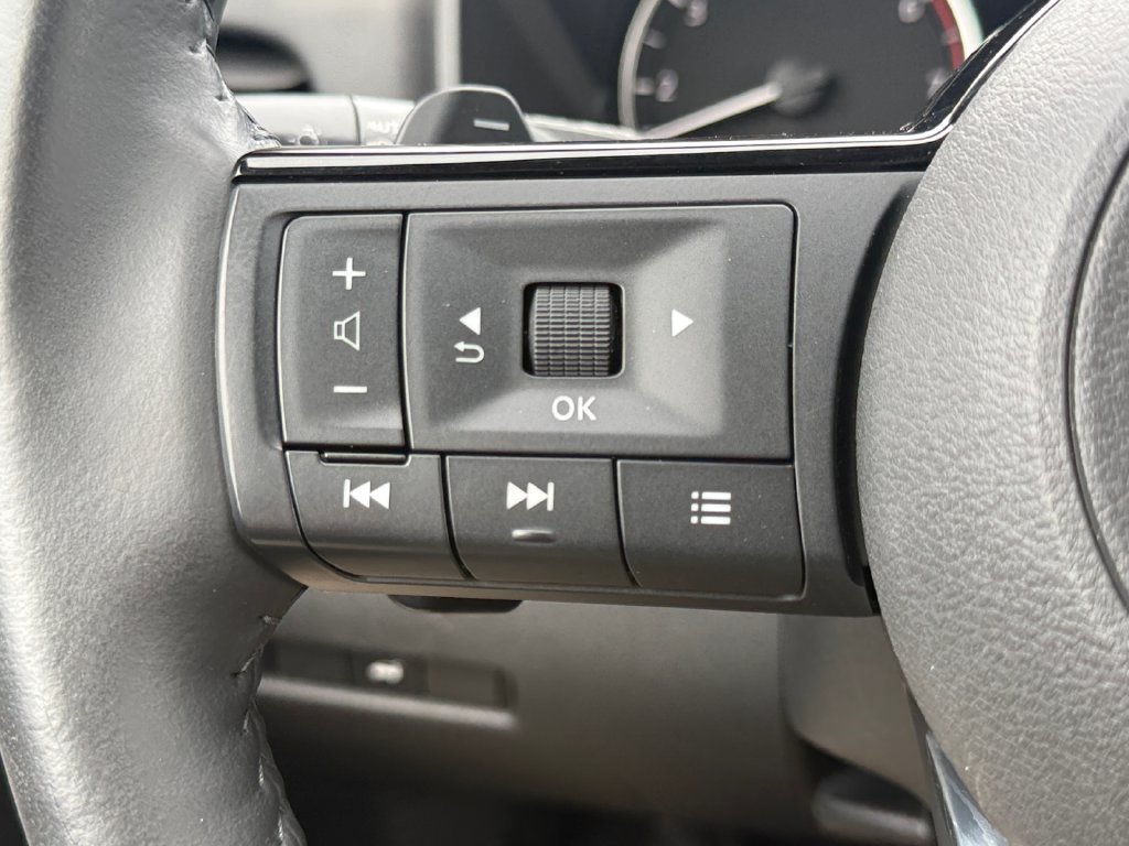 Used 2023 Nissan Rogue SL w/ SL Premium Package AWD/4WD image 20