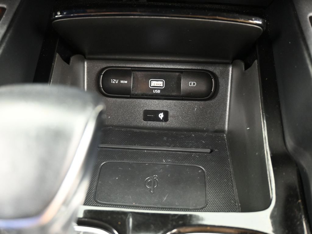 Used 2022 Kia Telluride SX w/ Towing Package image 28