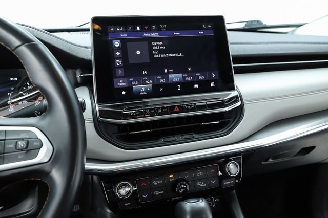 Used 2022 Jeep Compass Limited AWD/4WD image 28