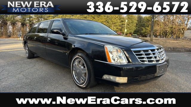 Used 2006 Cadillac DTS image 1