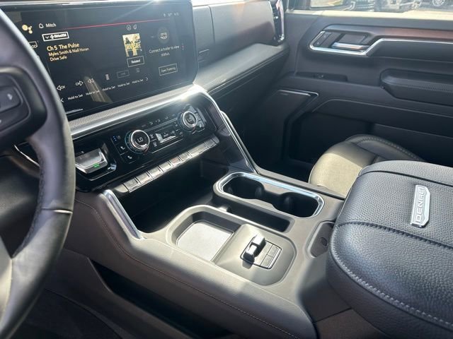 Certified 2024 GMC Sierra 3500 Denali w/ Denali Reserve Package AWD/4WD image 11