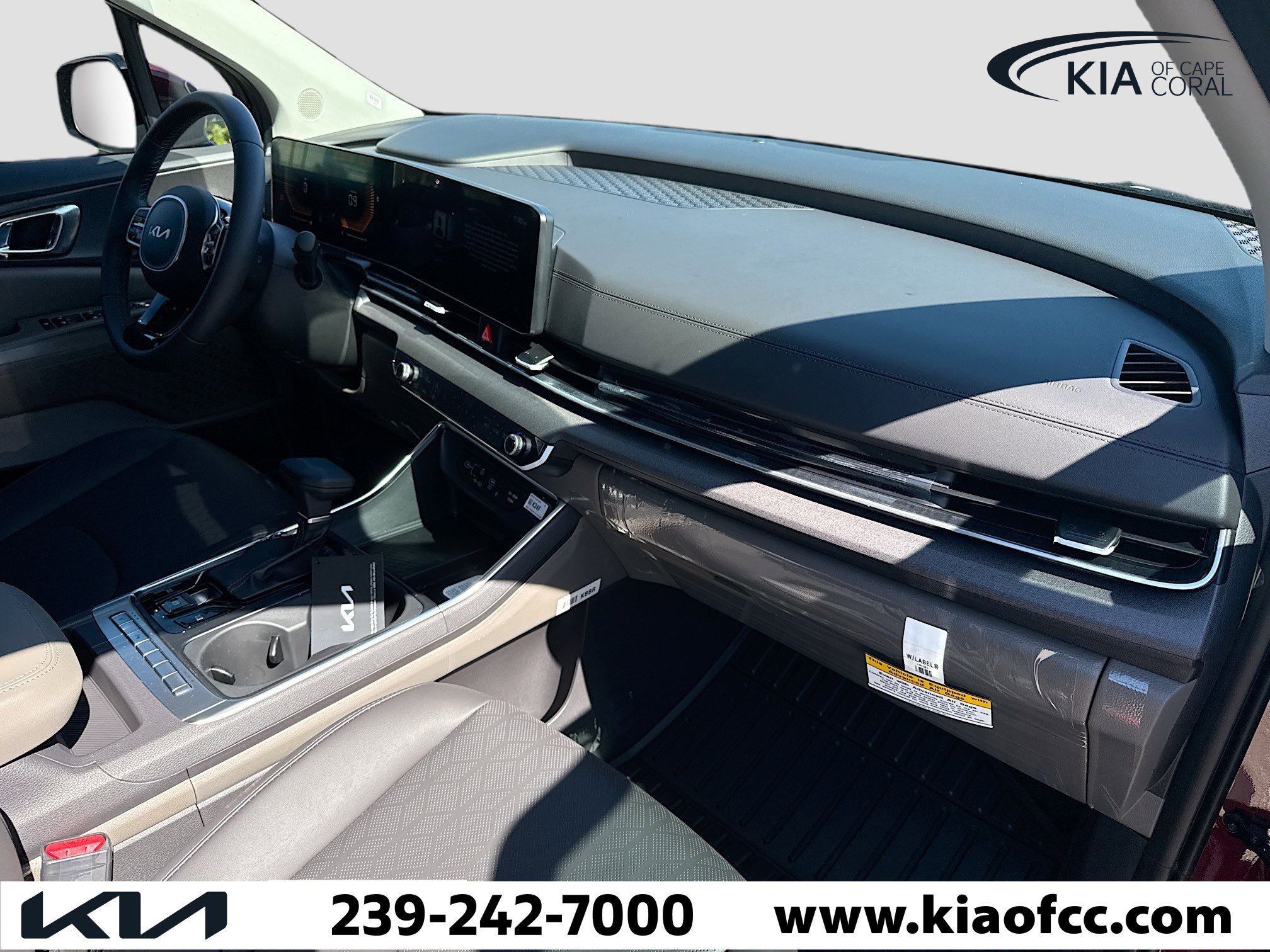 New 2026 Kia Carnival EX image 14