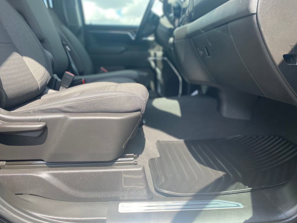 Used 2026 Chevrolet Silverado 1500 RST AWD/4WD image 11