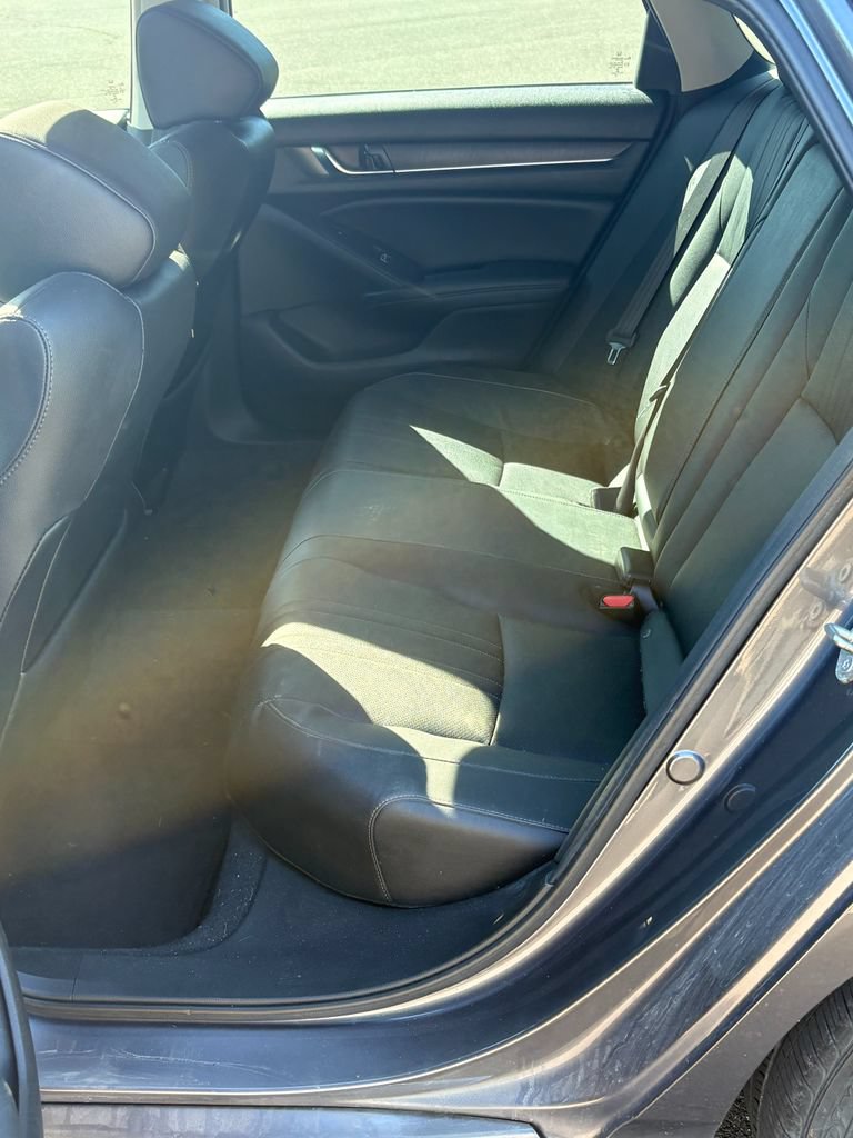 Used 2020 Honda Accord Touring image 8
