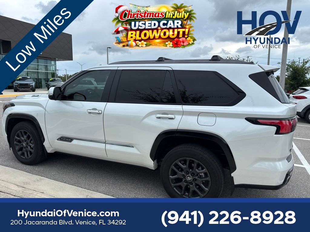 Used 2025 Toyota Sequoia Platinum AWD/4WD image 16