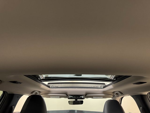 New 2025 Mitsubishi Outlander SEL image 22