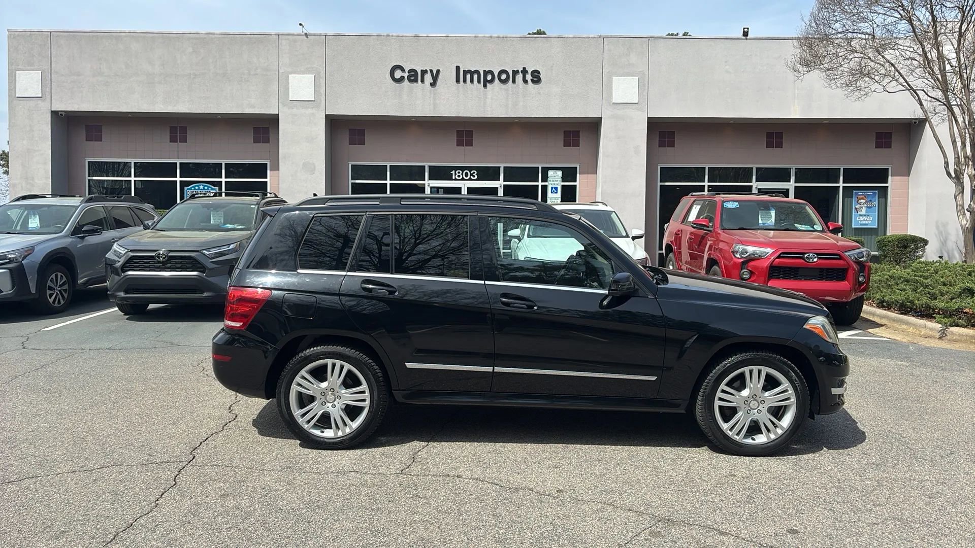 Used 2013 Mercedes-Benz GLK 350 4MATIC image 4