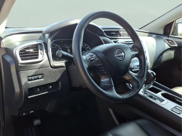 Used 2023 Nissan Murano SV image 13