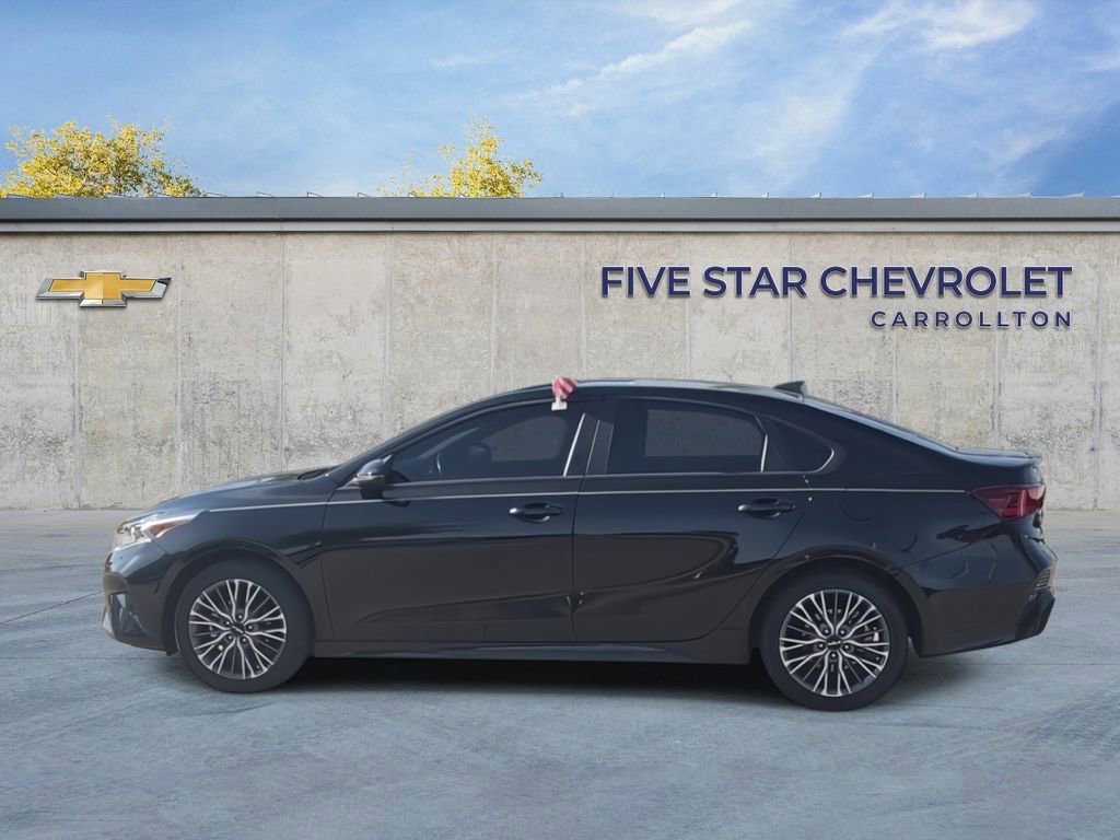 Used 2024 Kia Forte GT-Line FWD image 6