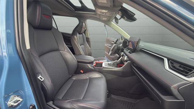 Used 2023 Toyota RAV4 TRD Off-Road w/ TRD Off-Road Weather Package image 23