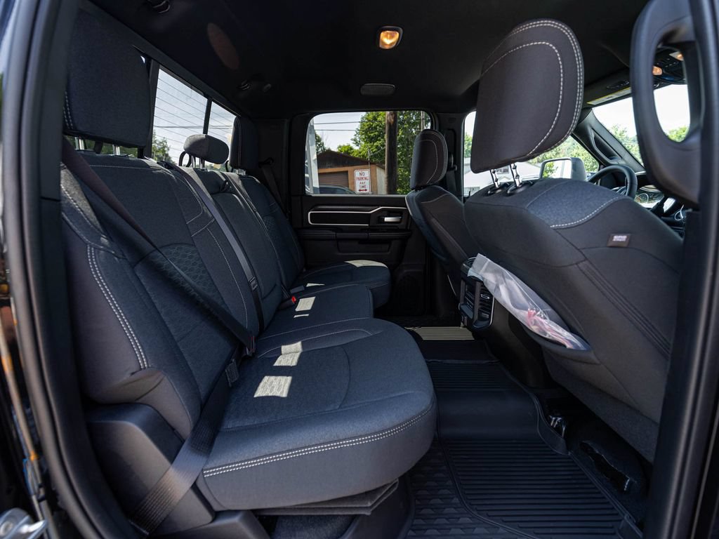 New 2026 RAM 2500 Big Horn AWD/4WD image 30