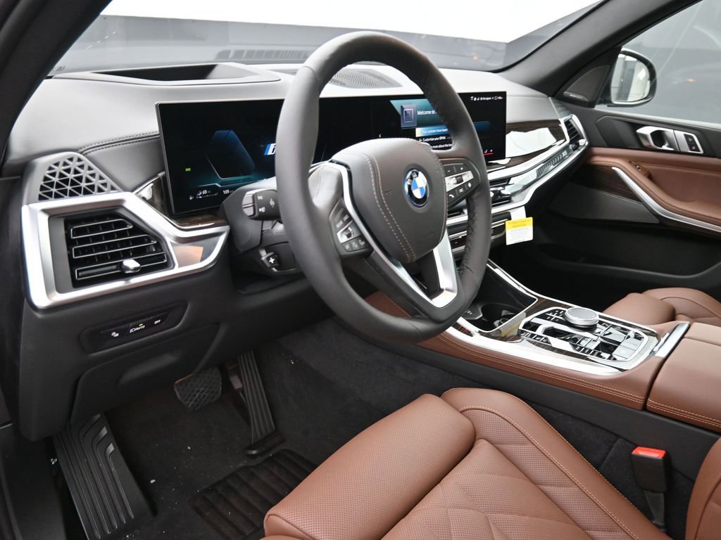New 2026 BMW X5 xDrive50e AWD/4WD image 11