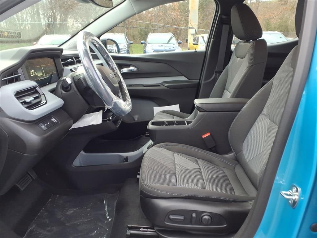 New 2027 Chevrolet Bolt LT w/ Comfort Package image 11