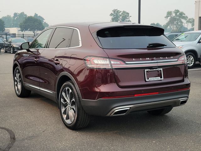 Used 2023 Lincoln Nautilus Reserve AWD/4WD image 3