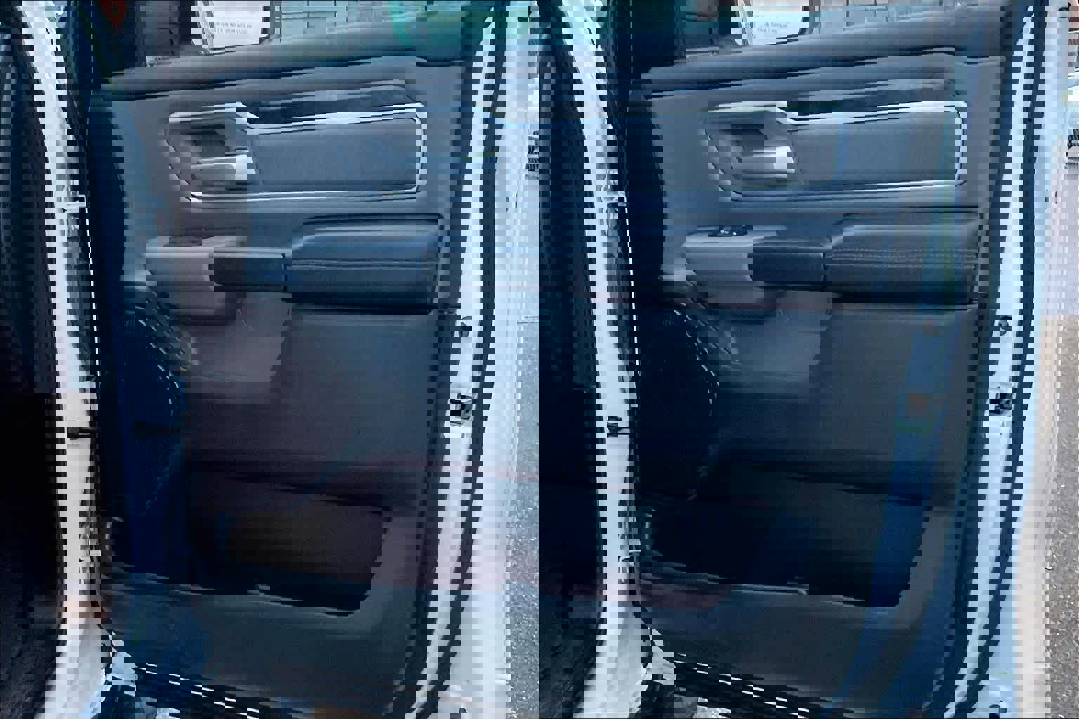 Used 2022 RAM 1500 Lone Star image 28