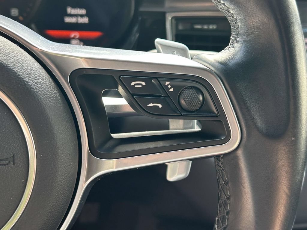 Used 2017 Porsche Macan GTS AWD/4WD image 21