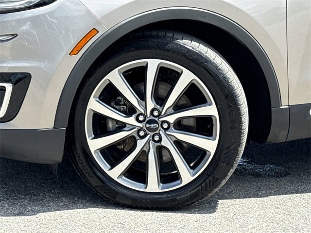 Used 2019 Lincoln Nautilus Select w/ Class II Trailer Tow Package image 42